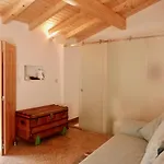 Casa Do Meio Em Quinta De Sao Pedro De Vir-a-corca Venkovský dům