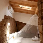 Casa Do Meio Em Quinta De Sao Pedro De Vir-a-corca *