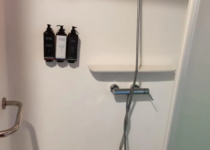 Casa Do Meio Em Quinta De Sao Pedro De Vir-a-corca